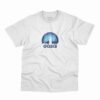 Camiseta Oasis Standing On The Shoulder Of Giants na cor branca
