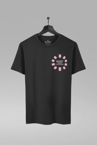 Camiseta preta com estampa da banda Franz Ferdinand