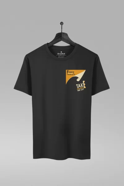Camiseta preta com estampa da banda Franz Ferdinand