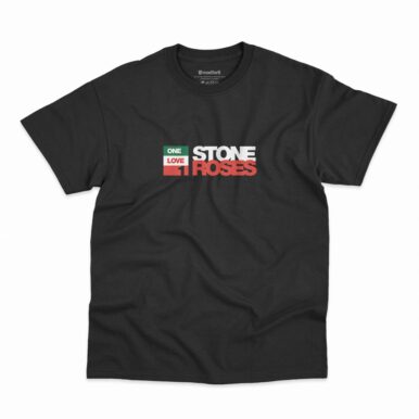 Camiseta na cor preta com estampa da banda The Stone Roses