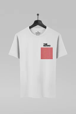 Camiseta branca com estampa da banda The Kooks