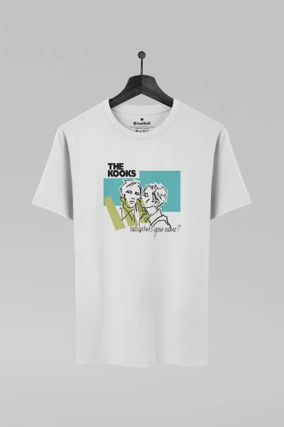 Camiseta branca com estampa da banda The Kooks