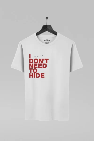 Camiseta branca com estampa da banda DMA'S