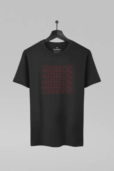 Camiseta preta com estampa da banda DMA'S