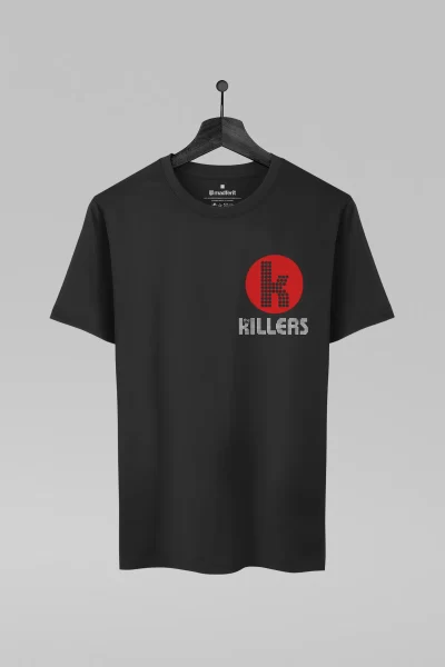 Camiseta preta com estampa da banda The Killers