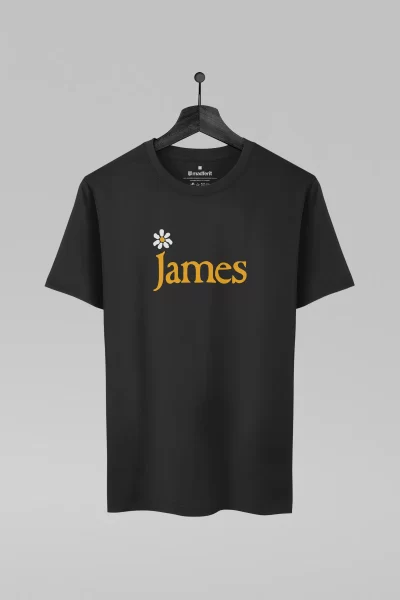 Camiseta preta com estampa da banda James