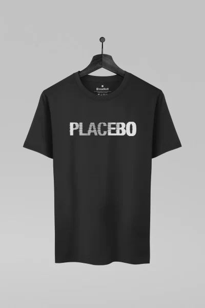 Camiseta preta com estampa da banda Placebo