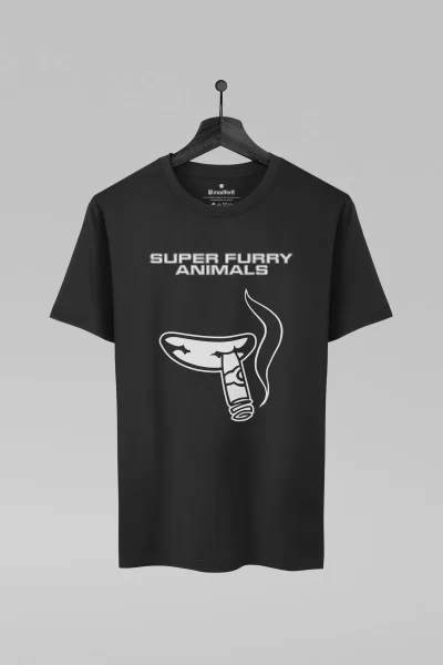 Camiseta preta com estampa da banda Super Furry Animals
