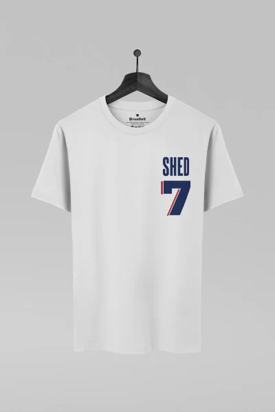 Camiseta branca com estampa da banda Shed Seven