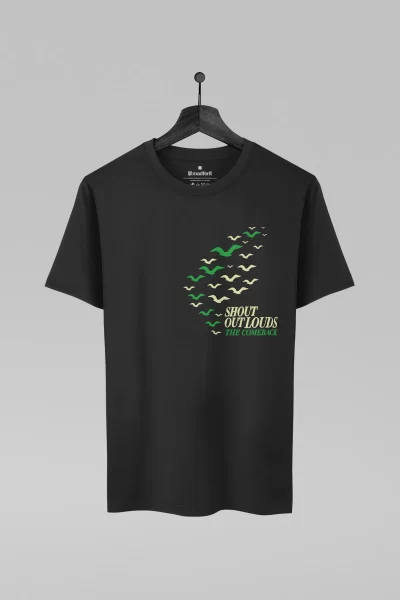 Camiseta preta com estampa da banda Shout Out Louds