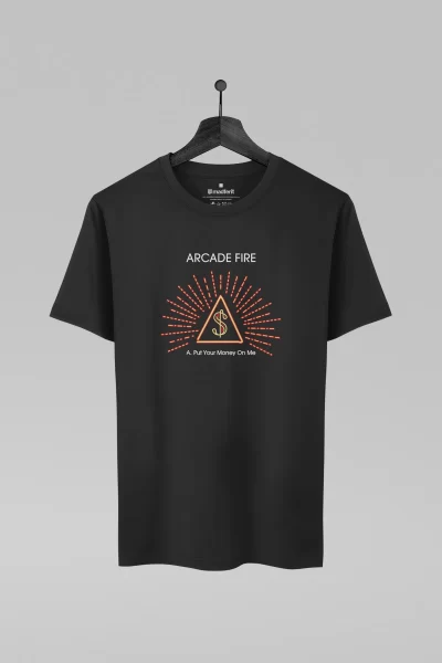 Camiseta preta com estampa da banda Arcade Fire