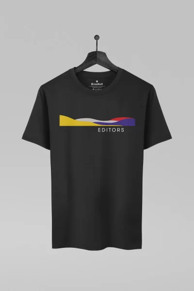 Camiseta preta com estampa da banda Editors