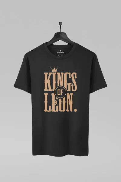 Camiseta preta com estampa da banda Kings Of Leon