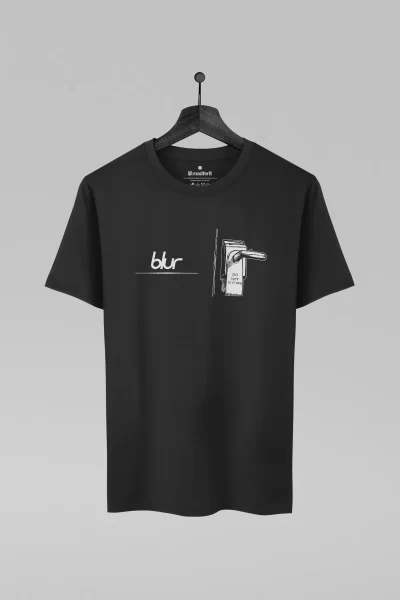 Camiseta preta com estampa da banda Blur