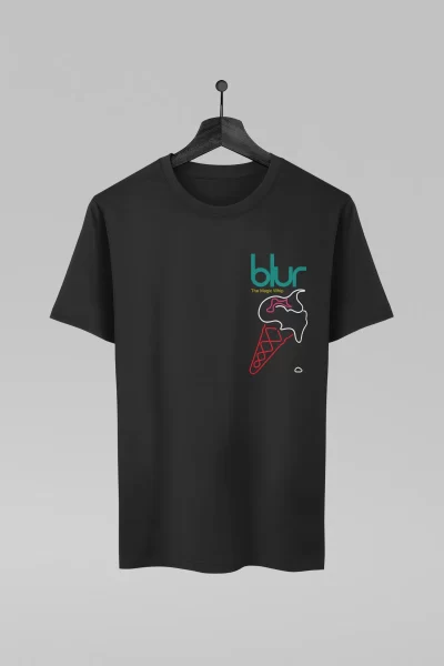 Camiseta preta com estampa da banda Blur