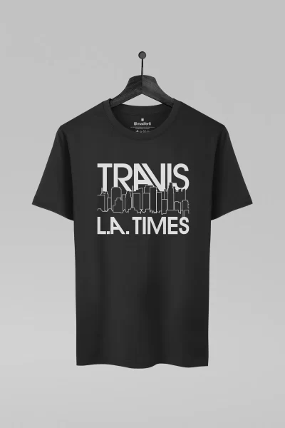 Camiseta preta com estampa da banda Travis