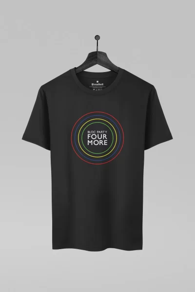 Camiseta preta com estampa da banda Bloc Party
