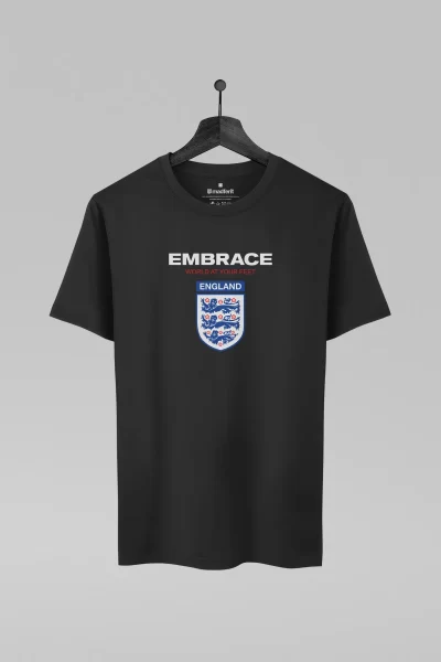 Camiseta preta com estampa da banda Embrace