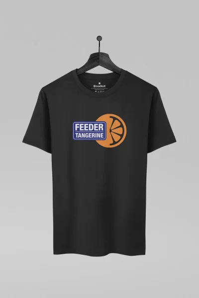 Camiseta preta com estampa da banda Feeder