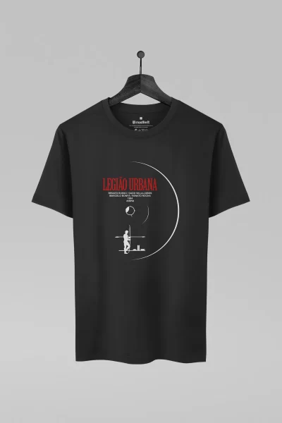 Camiseta preta com estampa da banda Legião Urbana