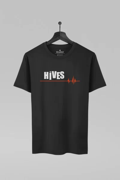 Camiseta preta com estampa da banda The Hives