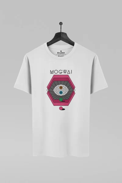 Camiseta branca com estampa da banda Mogwai