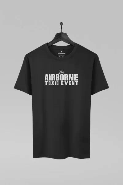 Camiseta preta com estampa da banda The Airborne Toxic Event