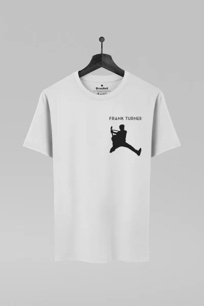 Camiseta branca com estampa da banda Frank Turner