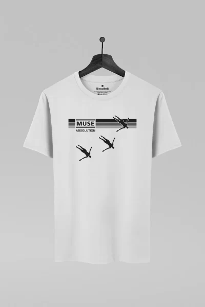 Camiseta branca com estampa da banda Muse