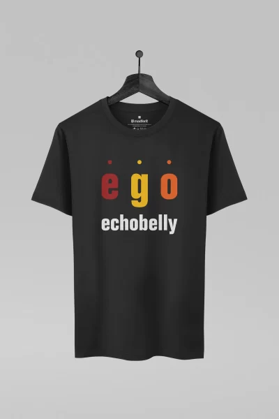 Camiseta preta com estampa da banda Echobelly