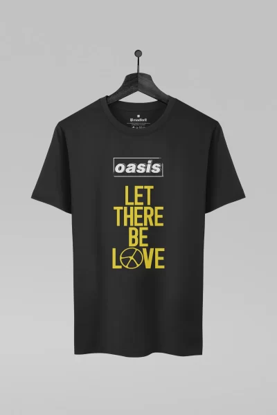 Camiseta preta com estampa da banda Oasis