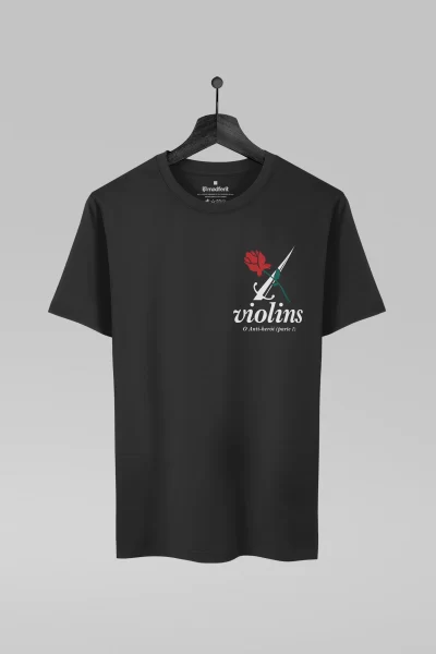 Camiseta preta com estampa da banda Violins