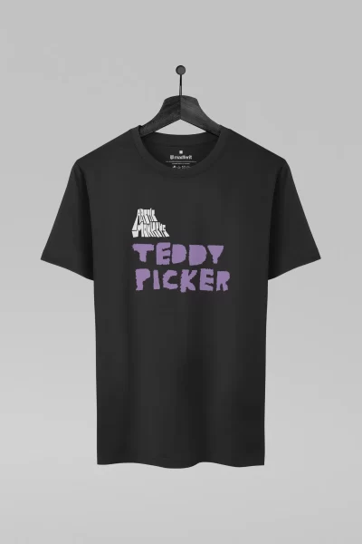 Camiseta preta com estampa da banda Arctic Monkeys