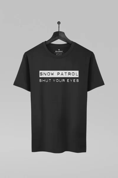Camiseta preta com estampa da banda Snow Patrol