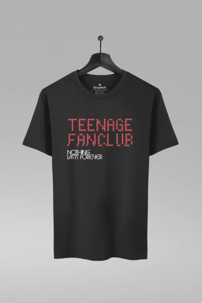 Camiseta preta com estampa da banda Teenage Fanclub