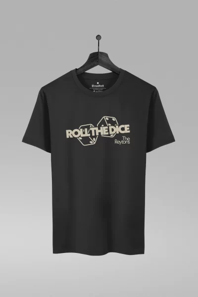 Camiseta preta com estampa da banda The Reytons