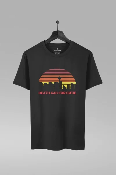 Camiseta preta com estampa da banda Death Cab For Cute