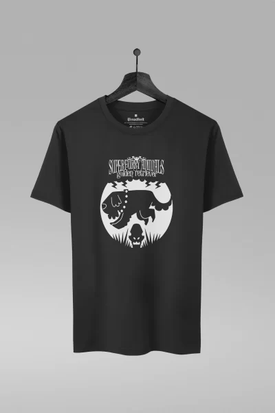 Camiseta preta com estampa da banda Super Furry Animals