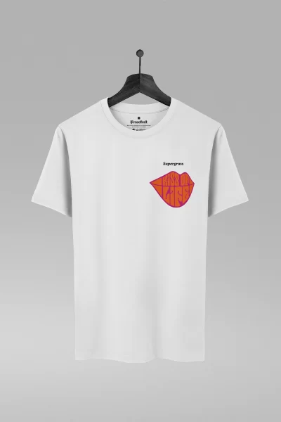 Camiseta branca com estampa da banda Supergrass