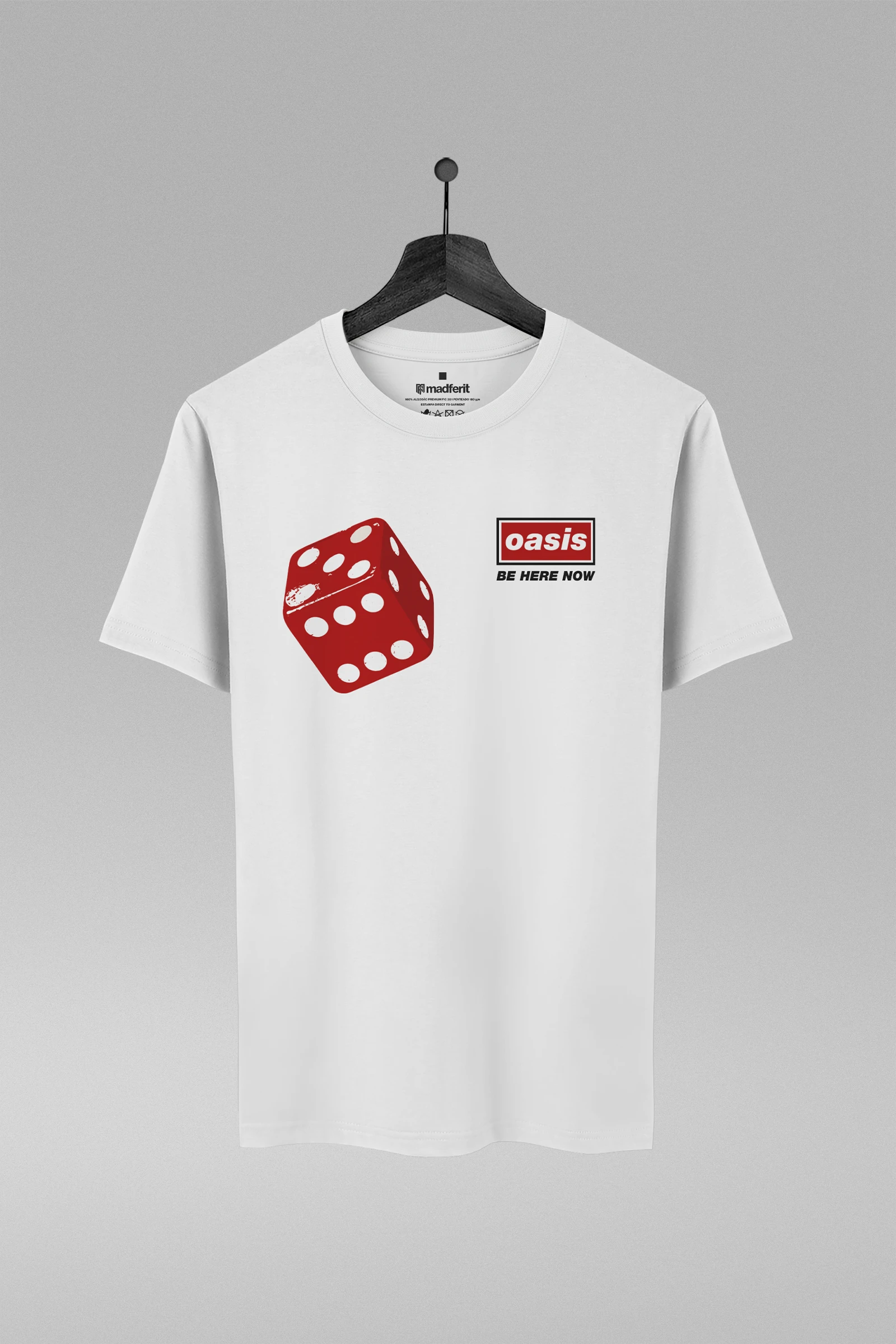 Camiseta branca com estampa Be Here Now da banda Oasis