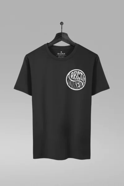 Camiseta preta com estampa da banda The Strokes