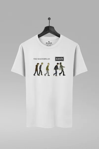 Camiseta branca com estampa The Masterplan da banda Oasis