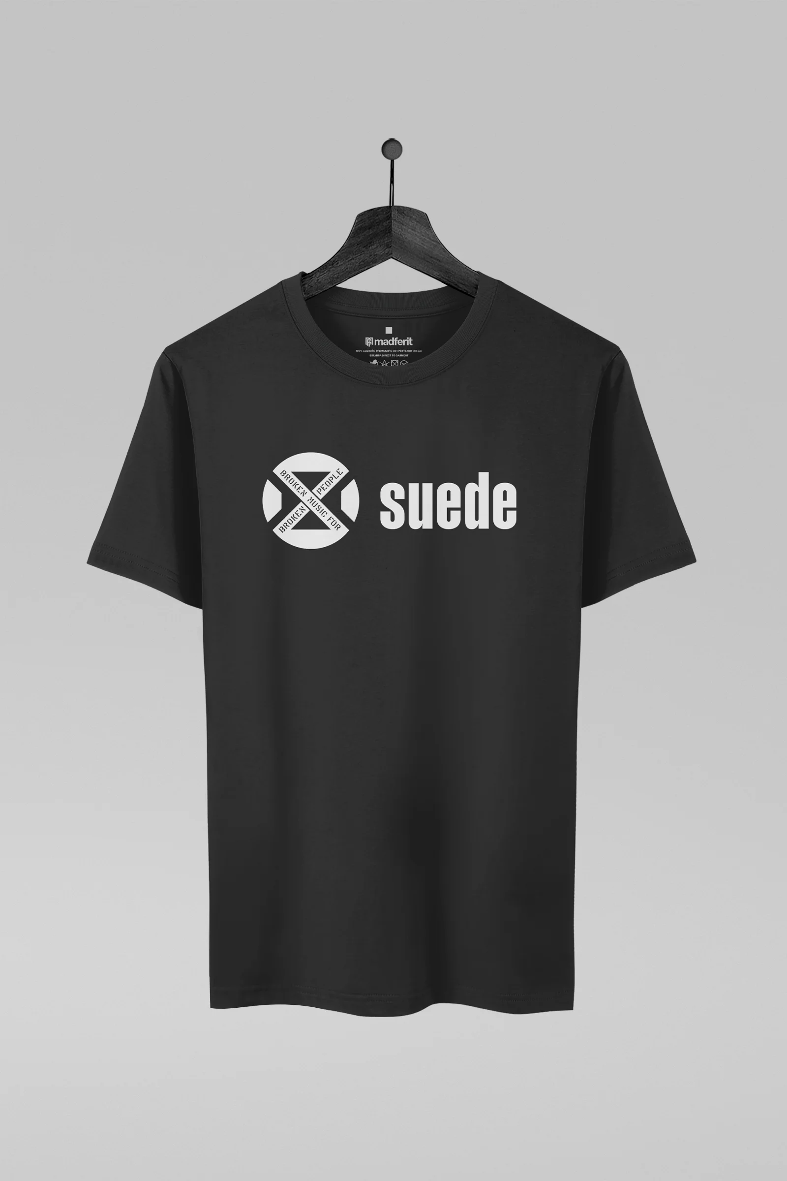 Camiseta preta com estampa da banda Suede